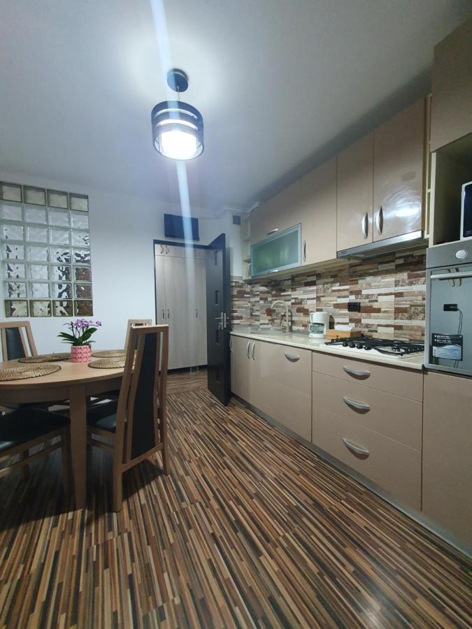 Apartament Exclusive Targu Ocna Exterior foto